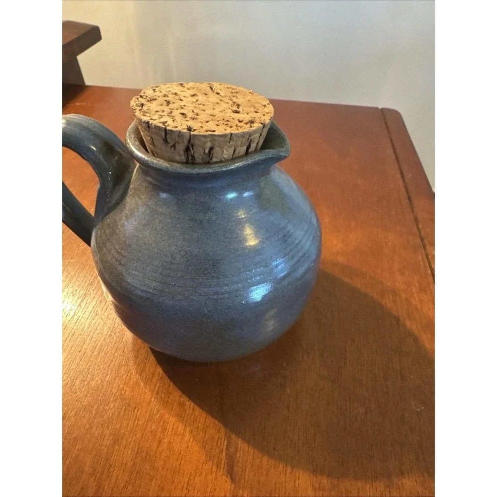 VTG small Studio Pottery jug with cork stopper semi-matte blue Stamped B‎